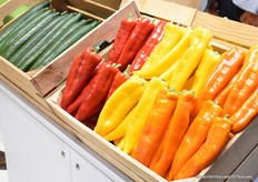 Jelle, Marjolijn and Caroline of Uniglobe.